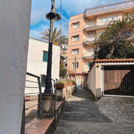 Putechella'S Apartments 마이오리 외부 사진